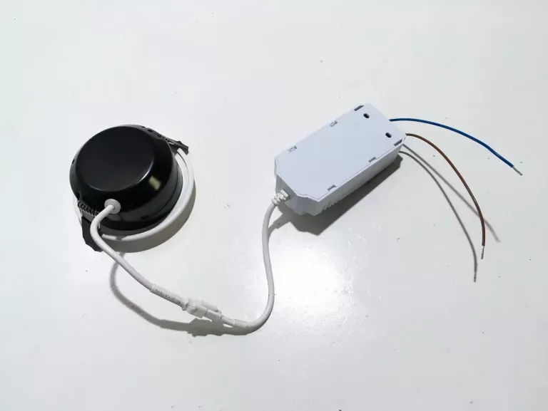 oprawa-led-lumega-ns14-7w630-lm-o-865-mm-kolor-bialy