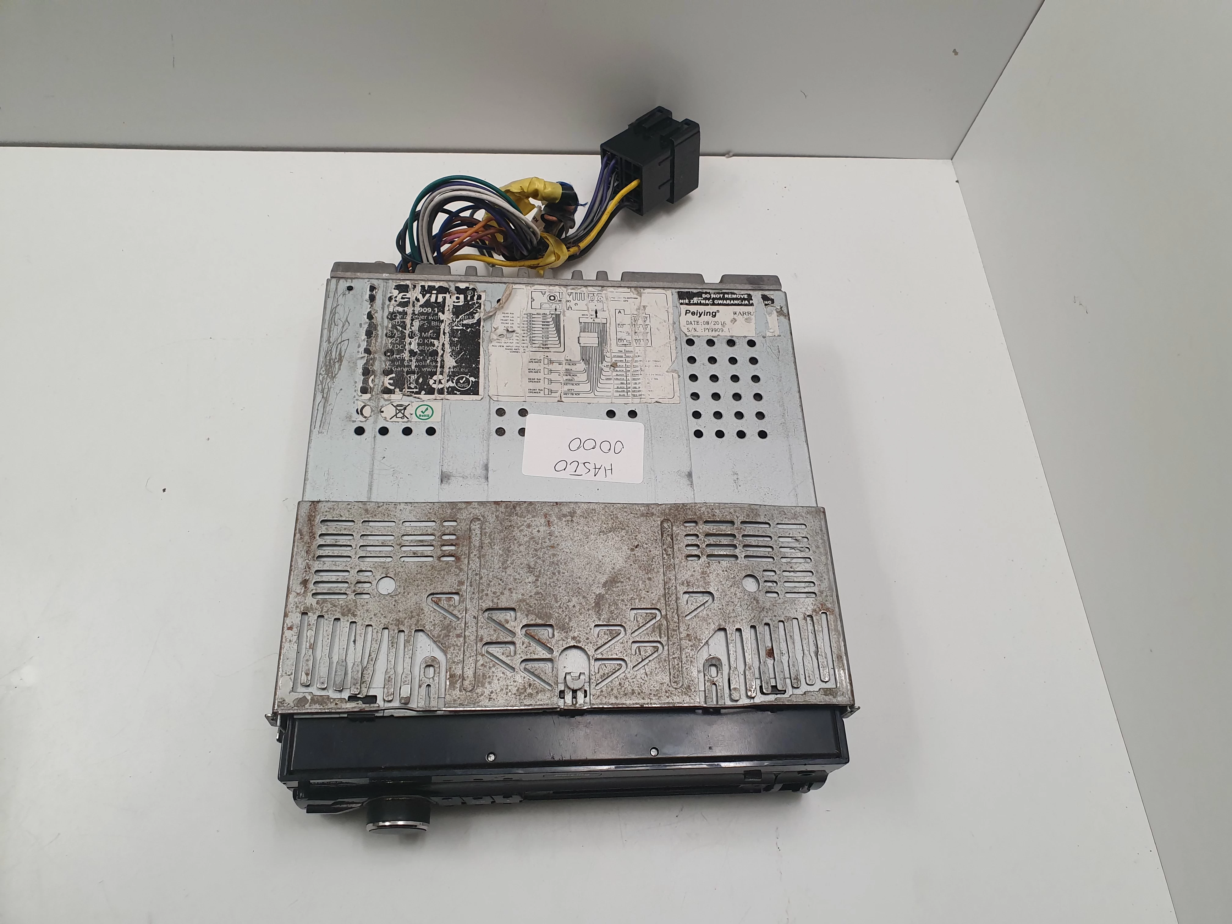 radioodtwarzacz-akcesoryjny-peiying-py99091-rodzaje-odtwarzanych-nosnikow-karta-sd