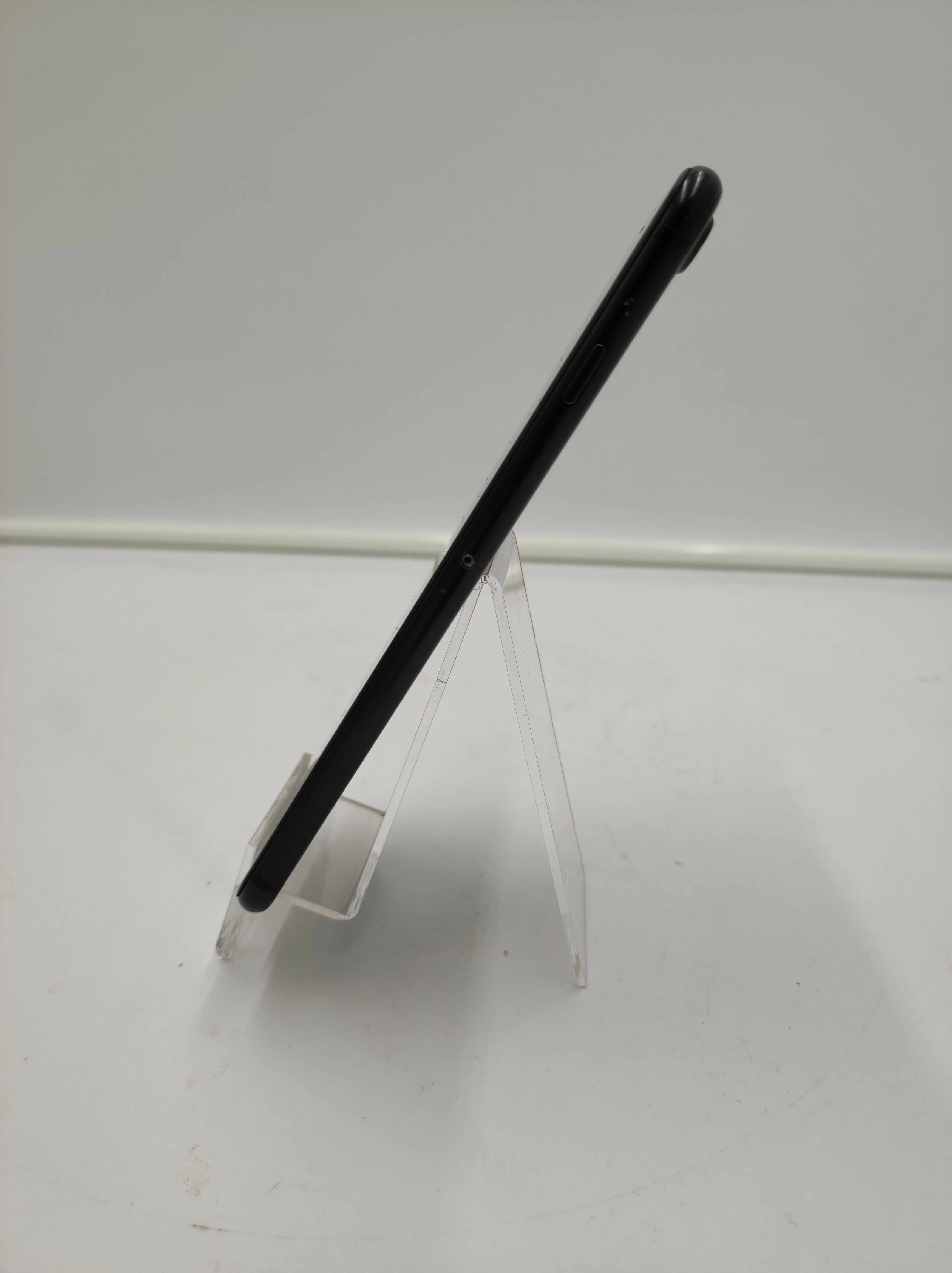 iphone-7-plus-332gb-uszkodzony-okazja-ean-gtin-190198156068