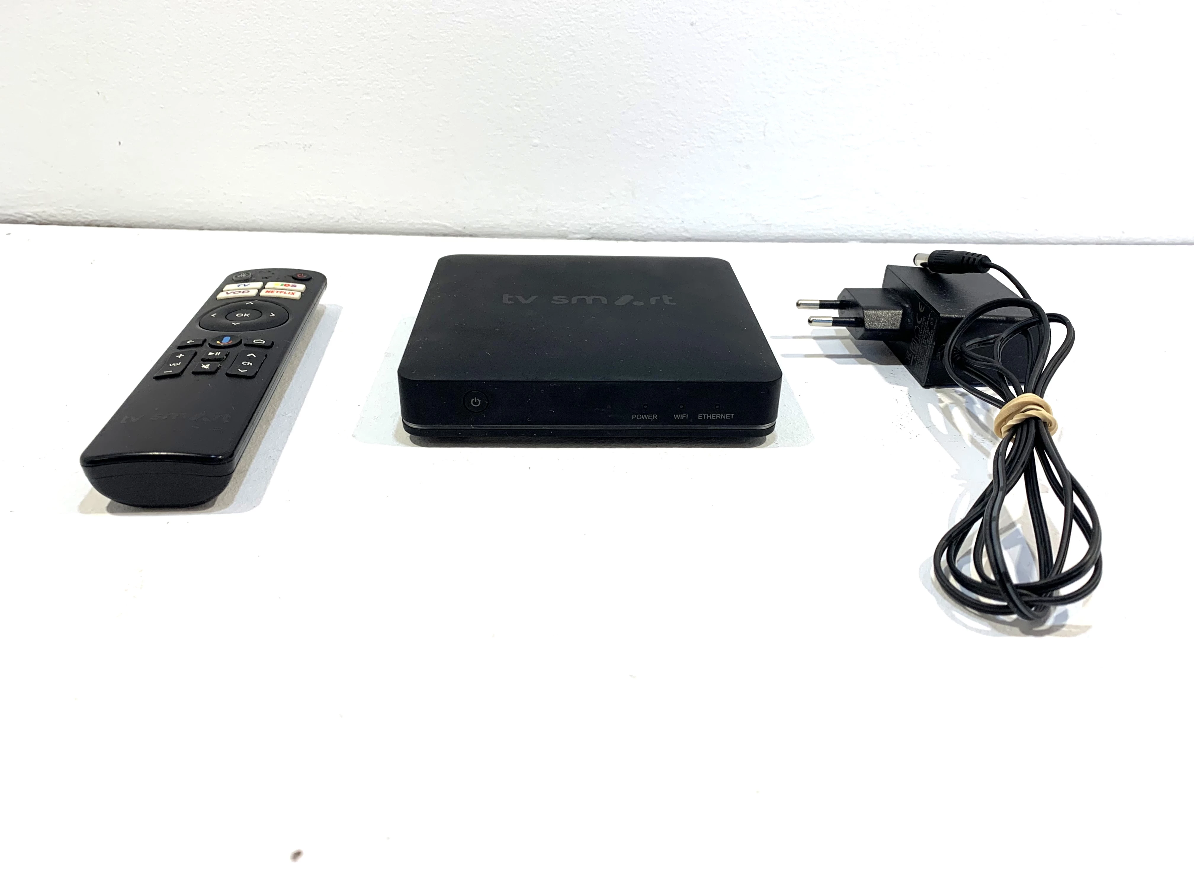 dekoder-tv-smart-4k-box-dv8519-stan-uzywany