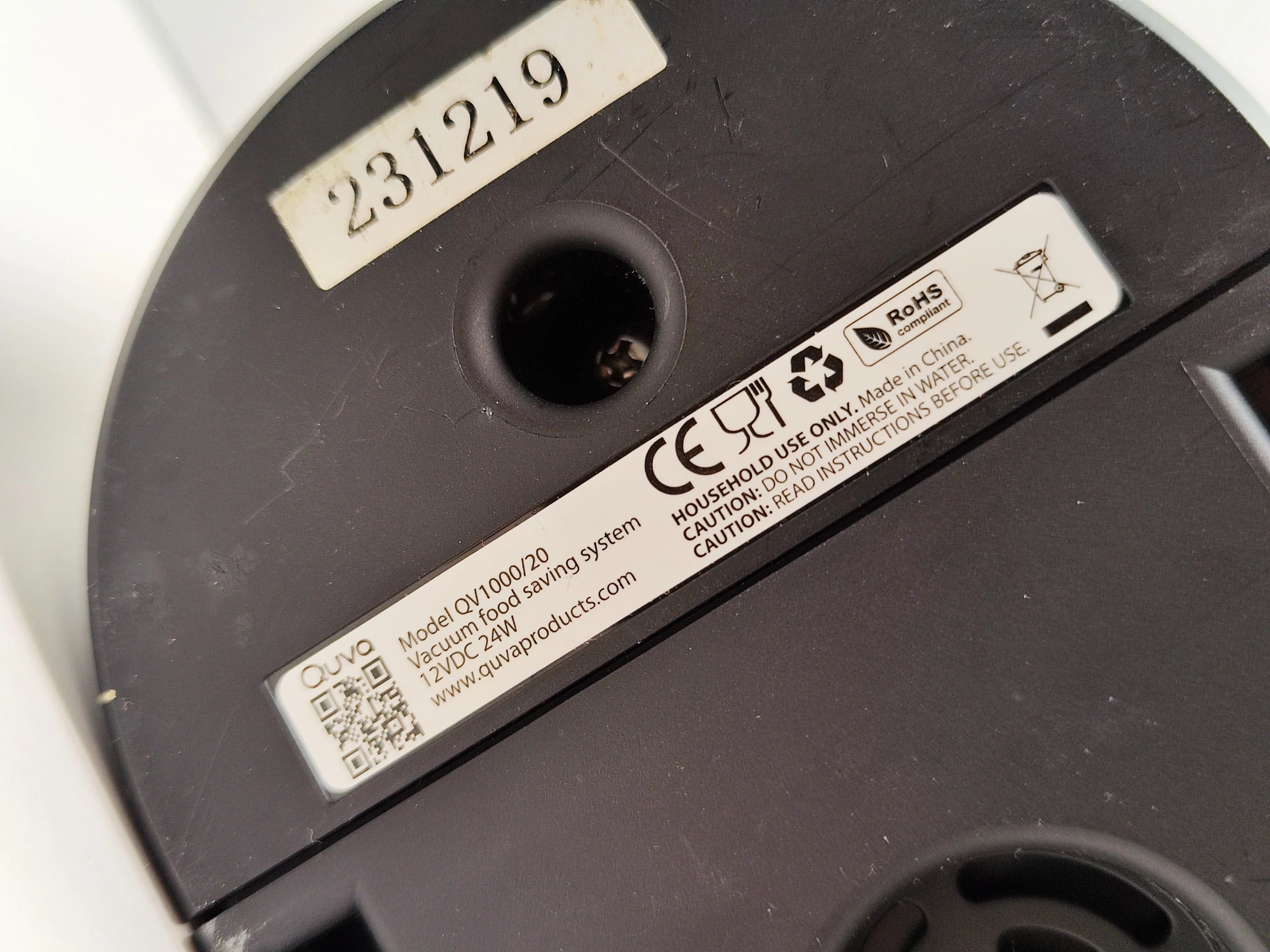 maszyna-prozniowa-quva-qv100020-akcesoria-kolor-dominujacy-129357-3