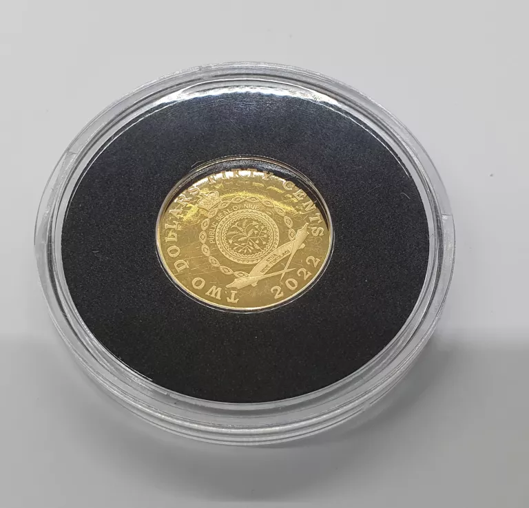 ZŁOTA MONETA - ŻUBR EUROPEJSKI 0,5GR - 999