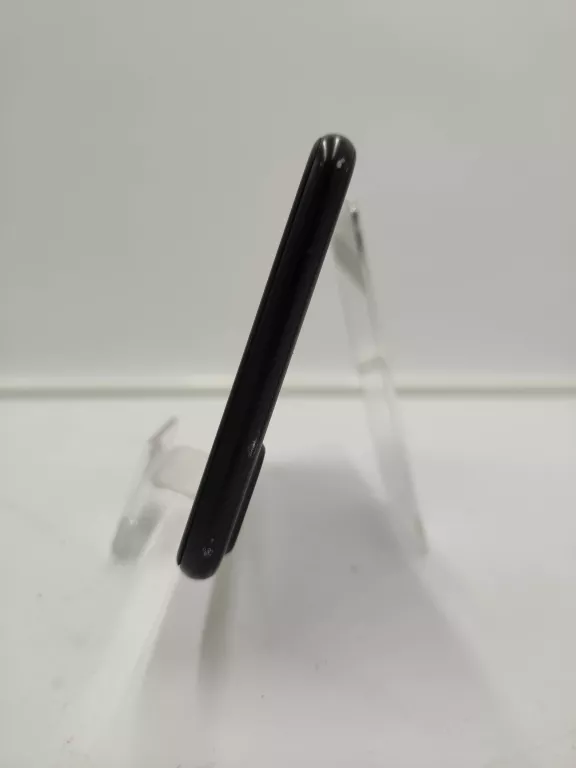 iphone-7-plus-332gb-uszkodzony-okazja-kolor-czarny