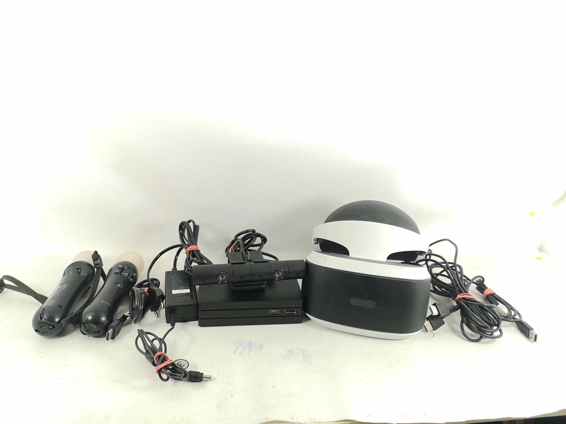 zestaw-ps4-vr-kamera-v2-2x-ps-move-swietojanska-82-gdynia-harbor