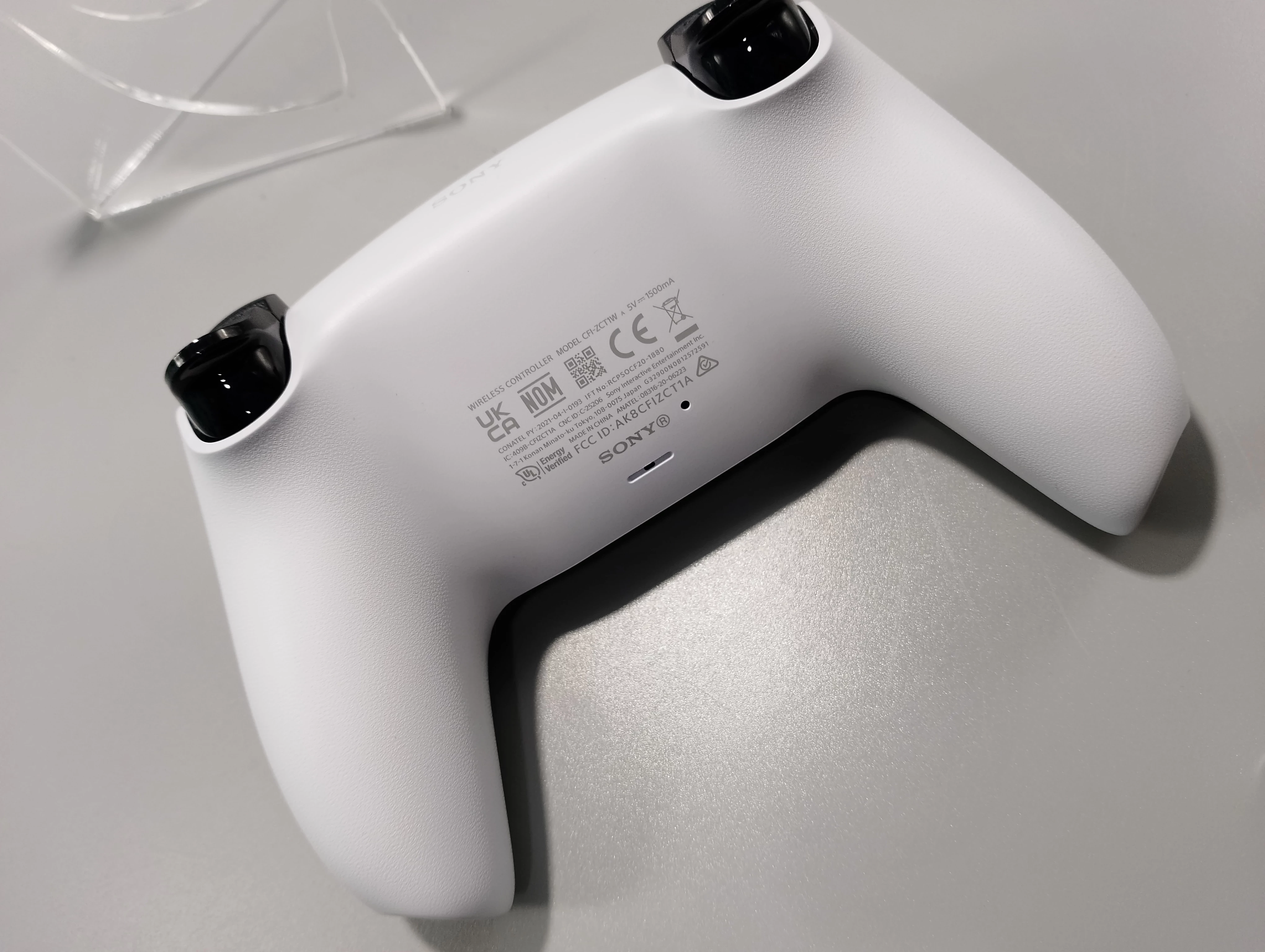 pad-bezprzewodowy-sony-do-ps5-marka-sony