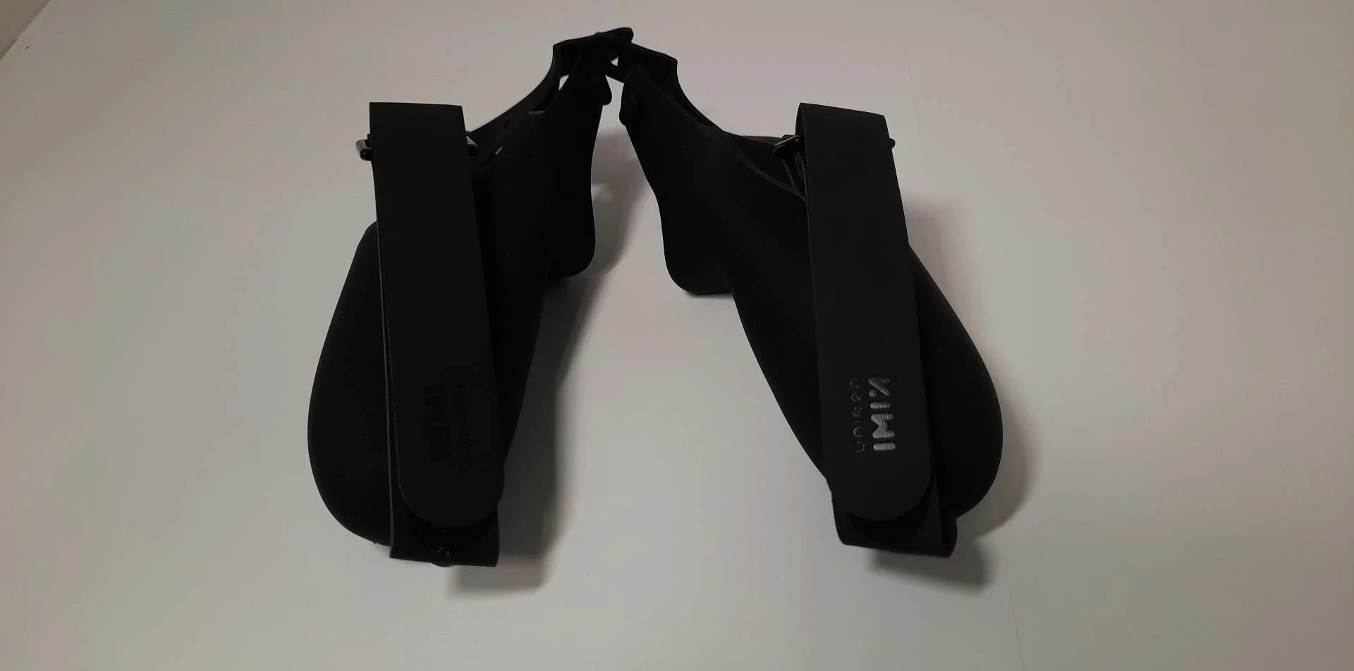 kiwi-q1pro-do-oculus-quest-oslona-uchwyt-kontolera-producent-inna