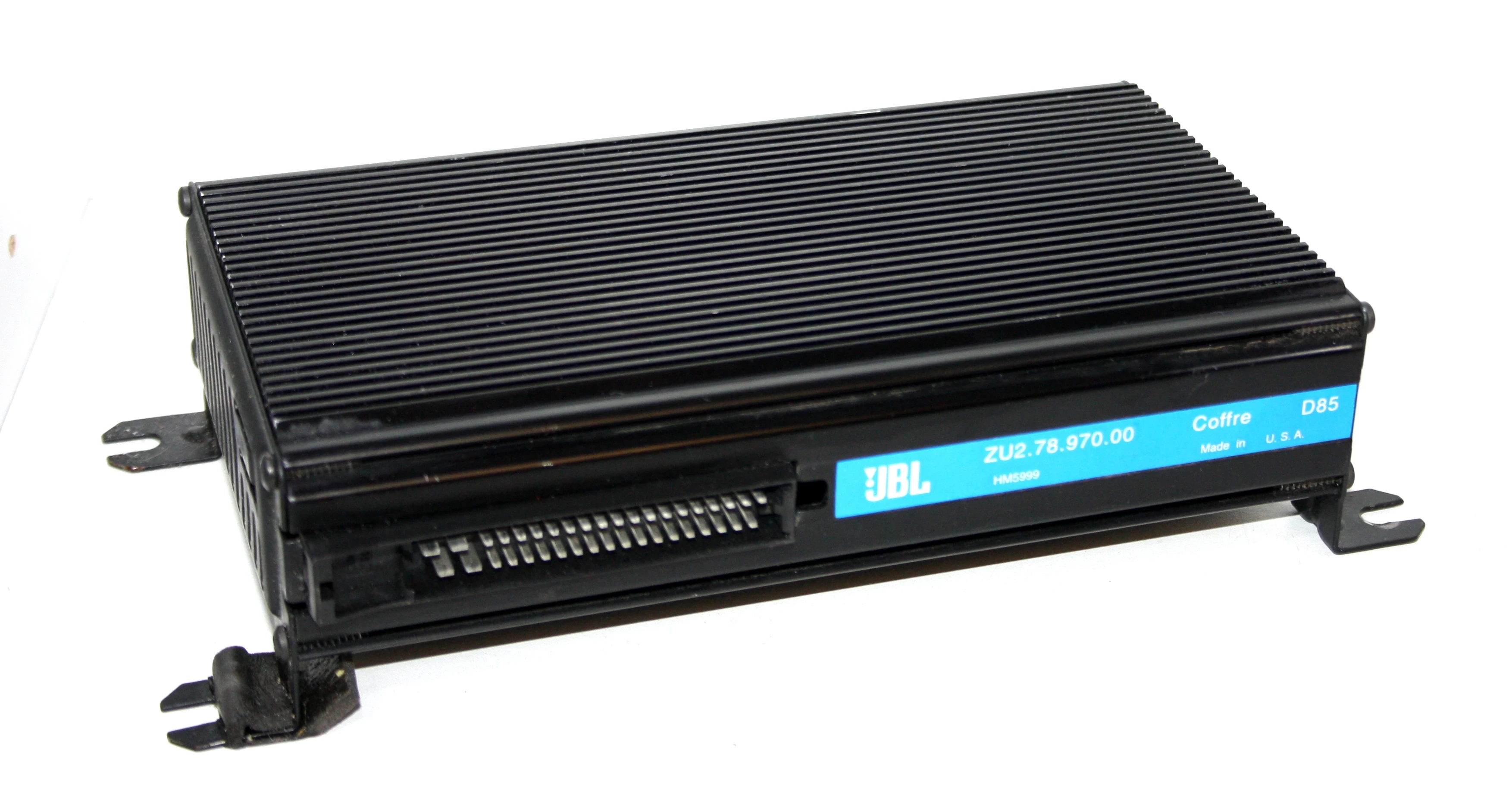 wzmacniacz-peugeot-zu27897000-coffre-d85-okazja-ean-gtin-0025051308943