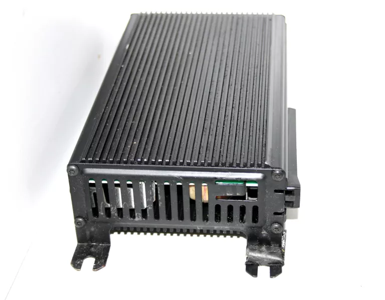 wzmacniacz-peugeot-zu27897000-coffre-d85-okazja-typ-samochodu-129591-1