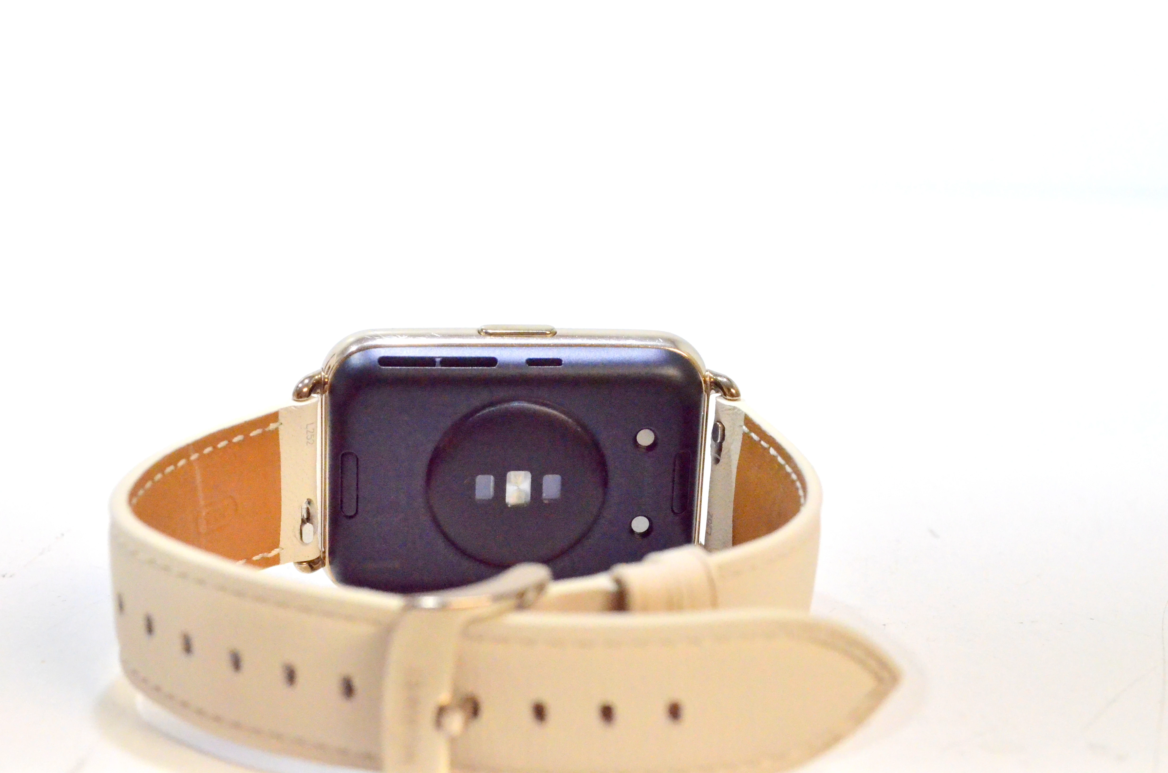 smartwatch-huawei-watch-fit-2-classic-bialy-zlacza-microusb