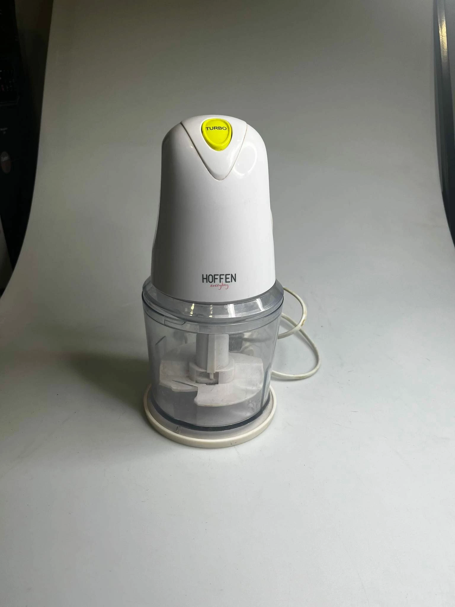 rozdrabniacz-hoffen-w-pudelku-marka-teesa