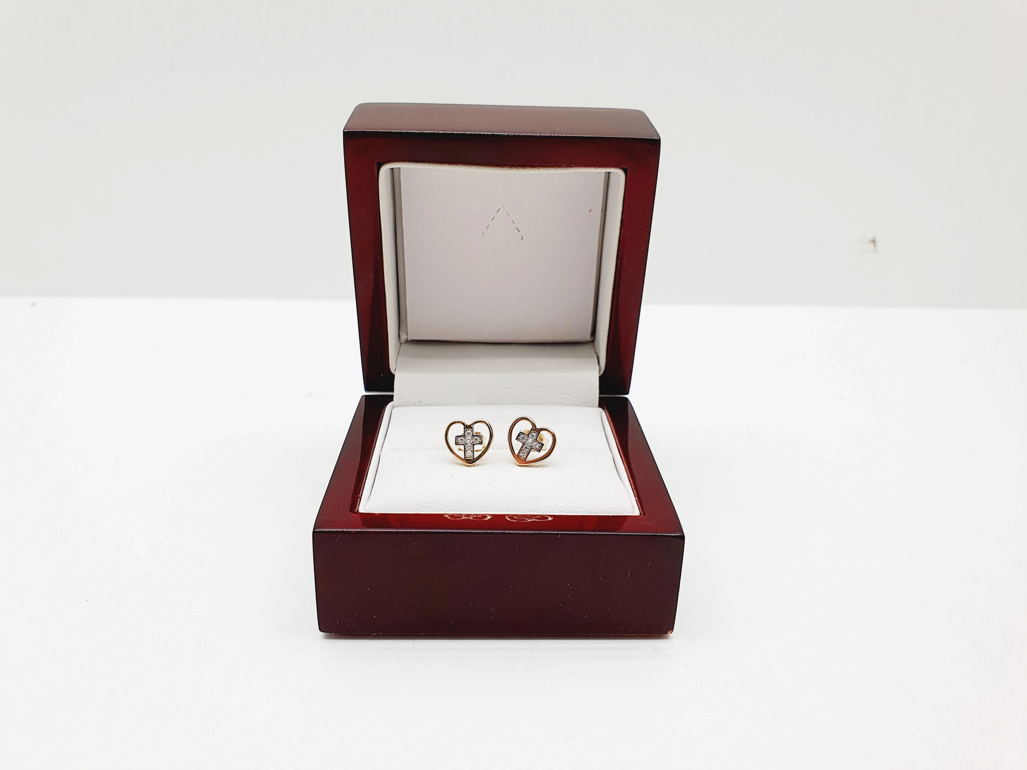 piekne-zlote-kolczyki-serca-113g-585p-stan-11323-2