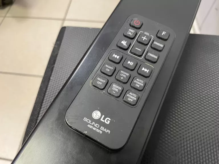 SOUNDBAR LG SK4D 2.1 300 W