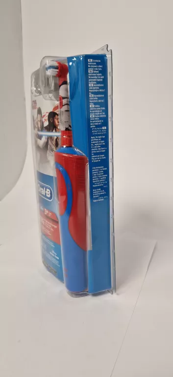 SZCZOTECZKA DLA DZIECI ORAL-B D12 KIDS STAR WARS
