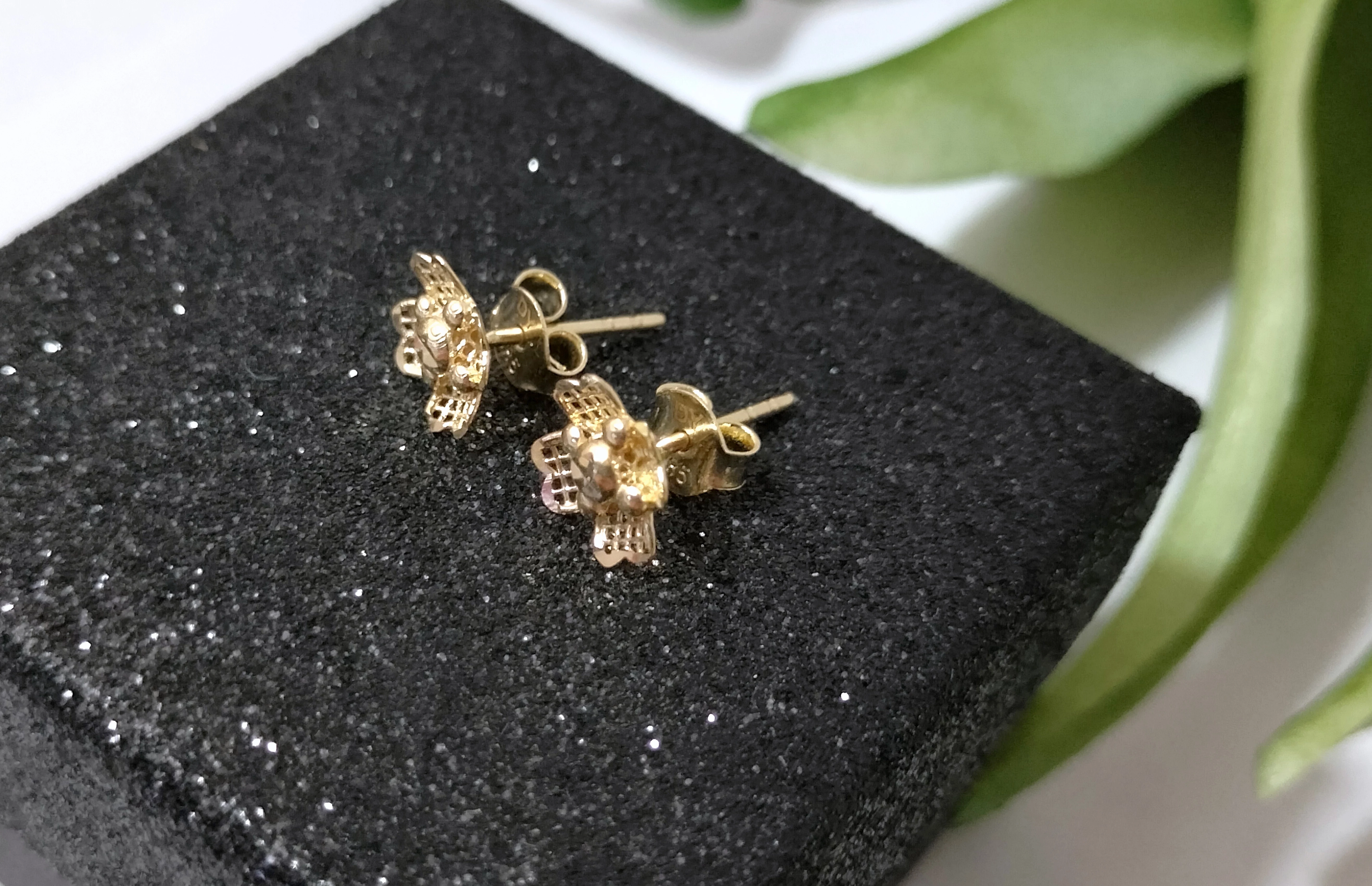 zlote-kolczyki-kwiatuszek-098gr-585pr-ean-gtin-5900025228081