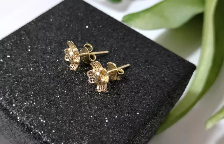 zlote-kolczyki-kwiatuszek-098gr-585pr-1-maja-7a-makow-mazowiecki