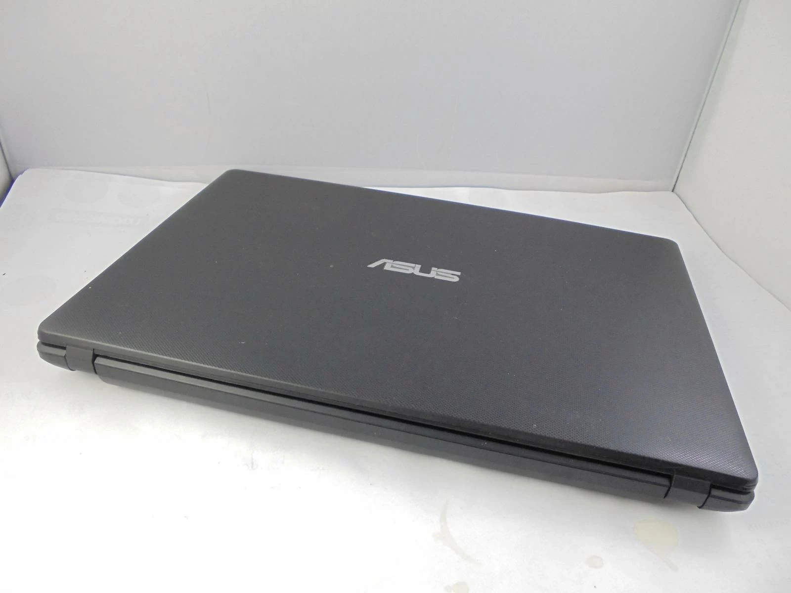 laptop-asus-x551m-celeron-n2830-500gb-4gb-przekatna-ekranu-15