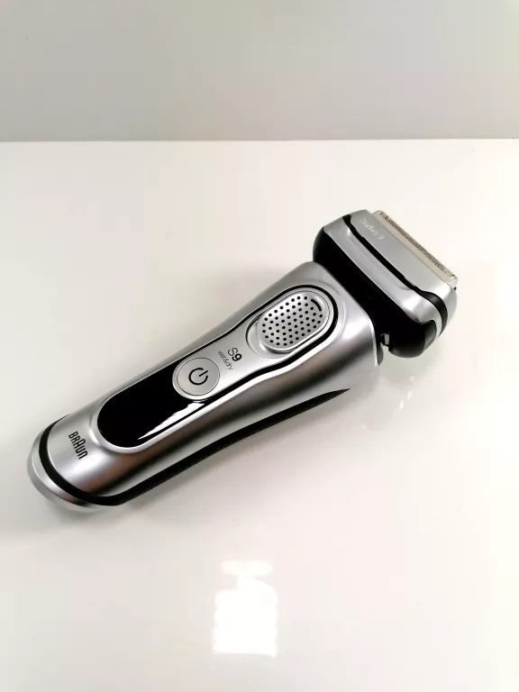 GOLARKA BRAUN SERIES 9 9390CC SILVER #IGŁA