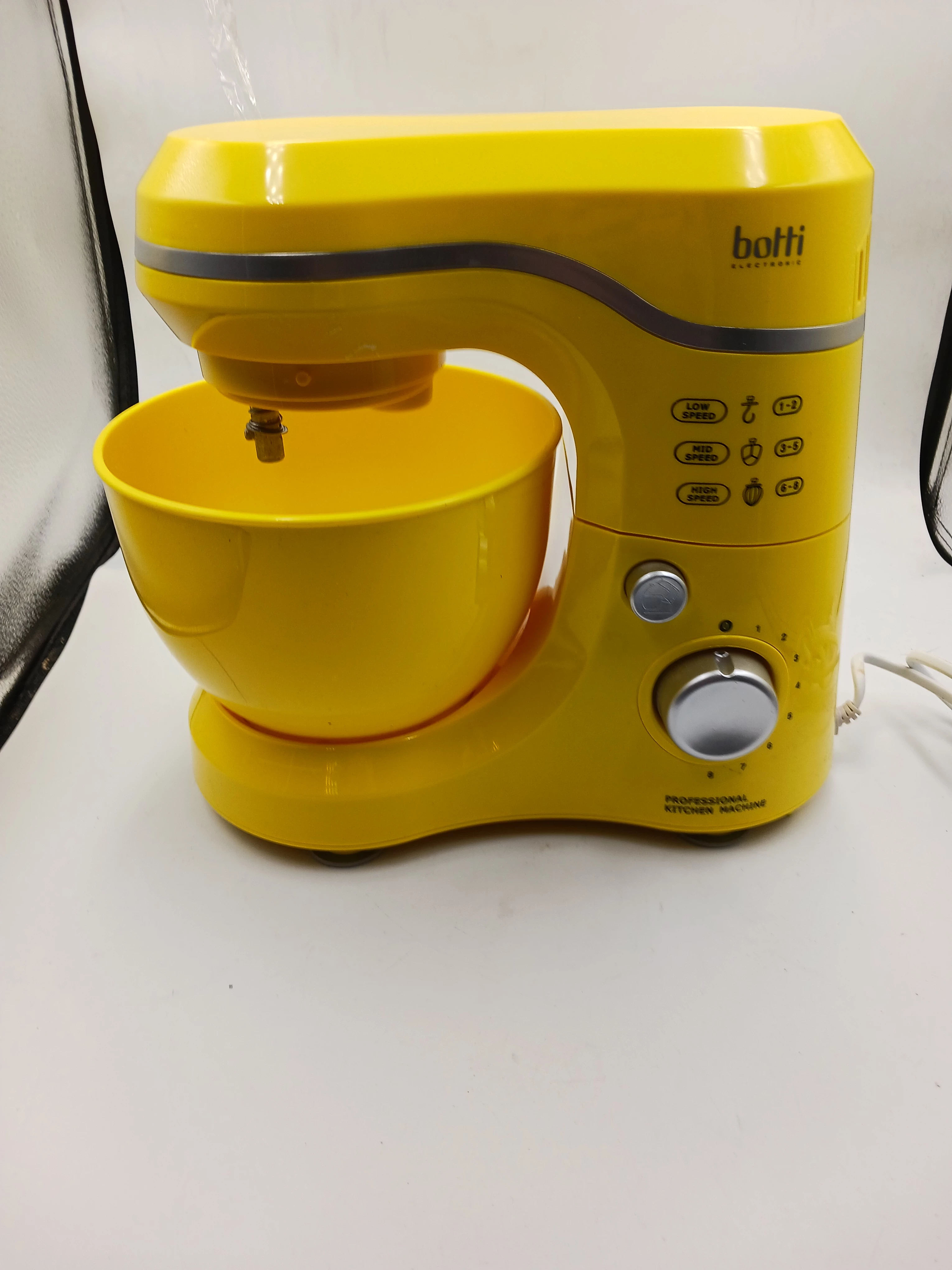 robot-planetarny-mikser-botti-augusto-kf109-opis-stan-uzywany