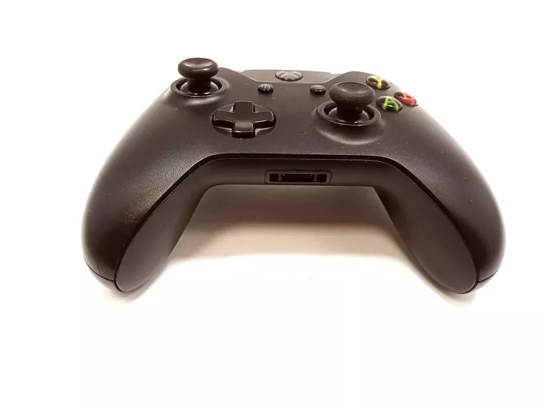 pad-xbox-one-1537-w-pady-do-microsoft-xbox-one-kompatybilne-platformy-xbox-one
