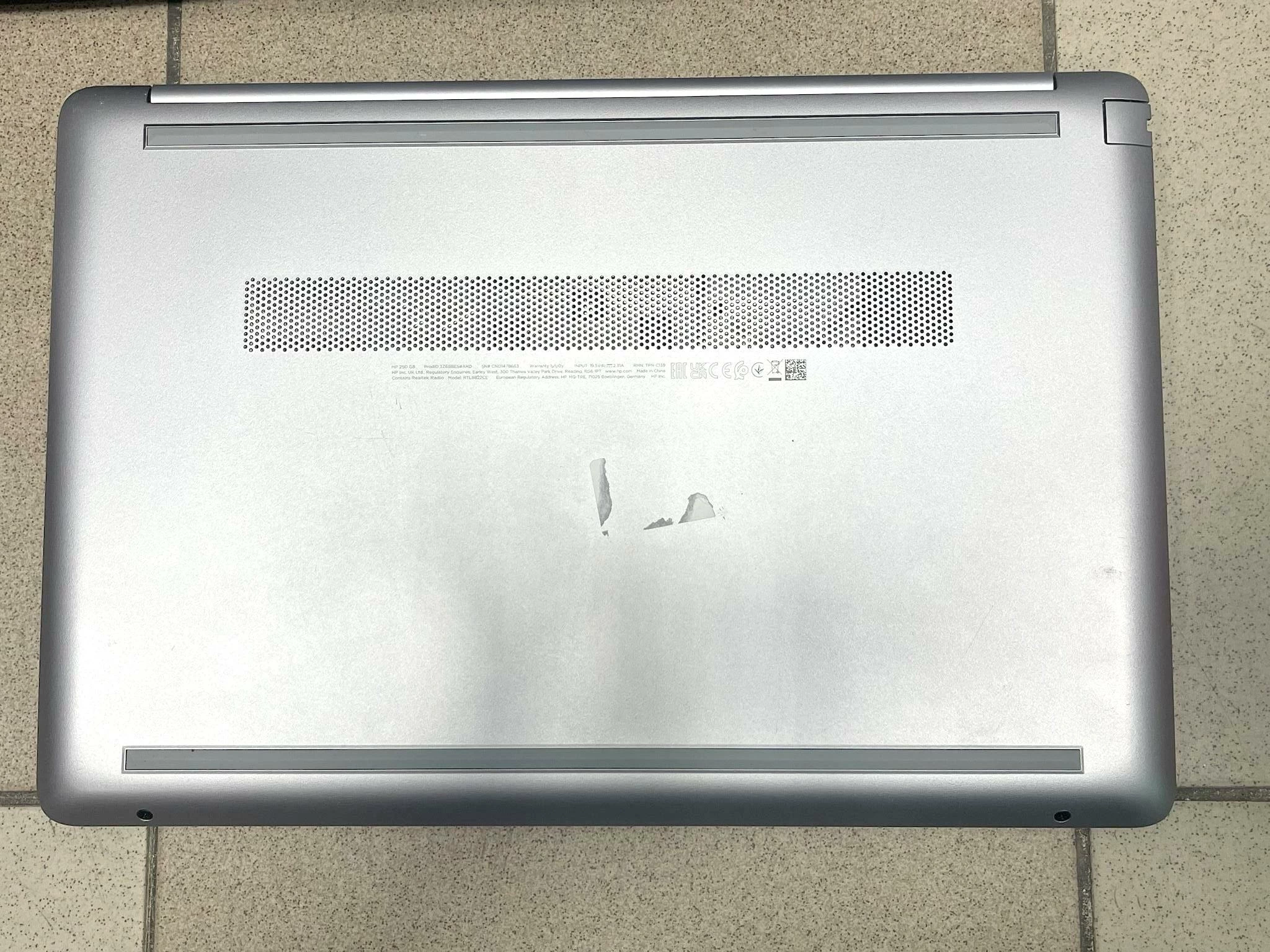 laptop-hp-250-g8-tpn-c139-8250gbtorba-rozdzielczosc-px-1920-x-1080