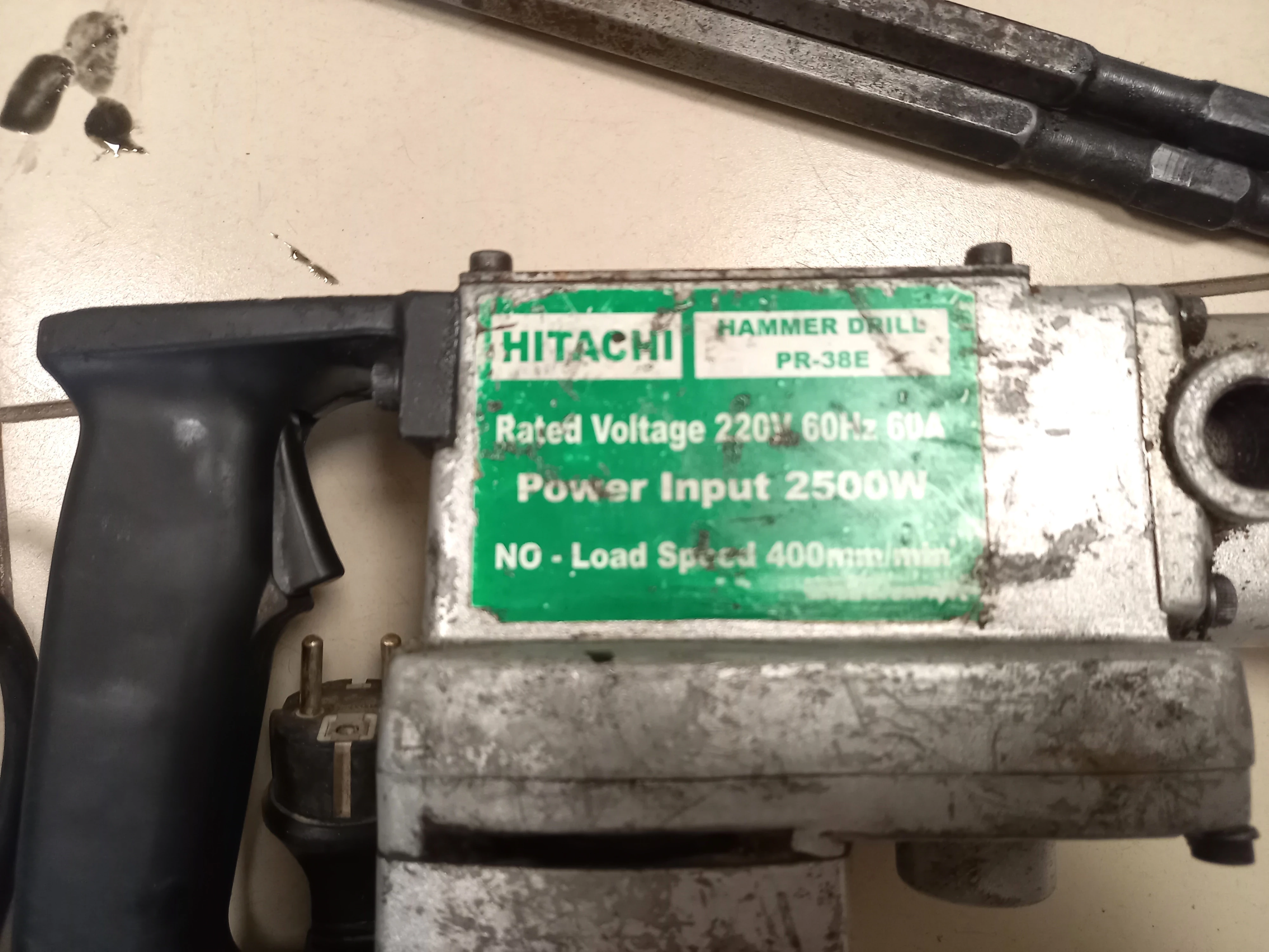 mlot-pneumatyczny-hitachi-pr-38e-ean-gtin-4966376153237