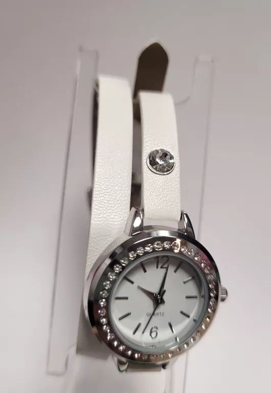 zegarek-avon-zestaw-funkcje-brak