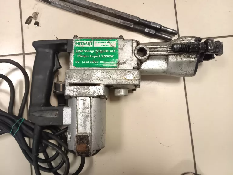 MŁOT PNEUMATYCZNY HITACHI PR-38E