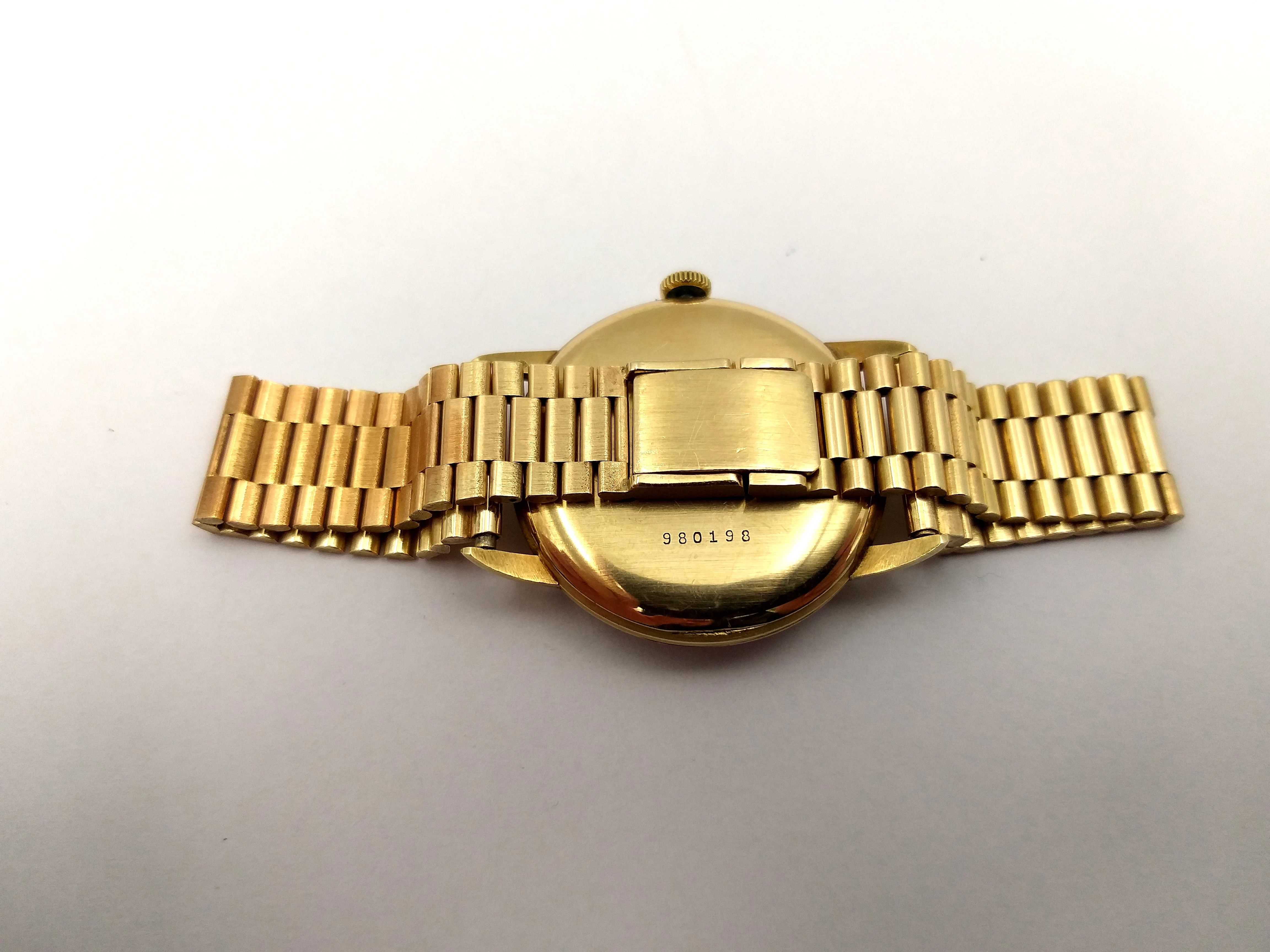 zloty-zegarek-doxa-anti-magnetique-585-5055g-wodoszczelnosc-brak