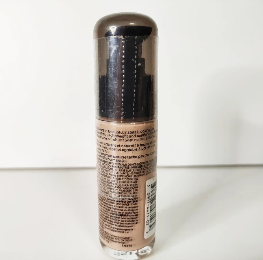 revlon-colorstay-05-natural-beige-stan-11323-1