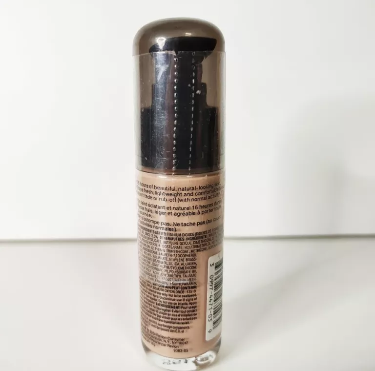 revlon-colorstay-05-natural-beige-stan-11323-1