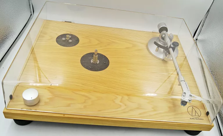 gramofon-audio-technica-at-lpw30tk-predkosc-obrotowa-obrmin-33-13