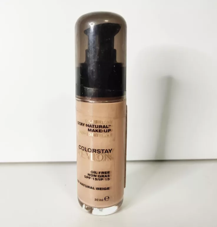 REVLON COLORSTAY 05 NATURAL BEIGE OIL FREE