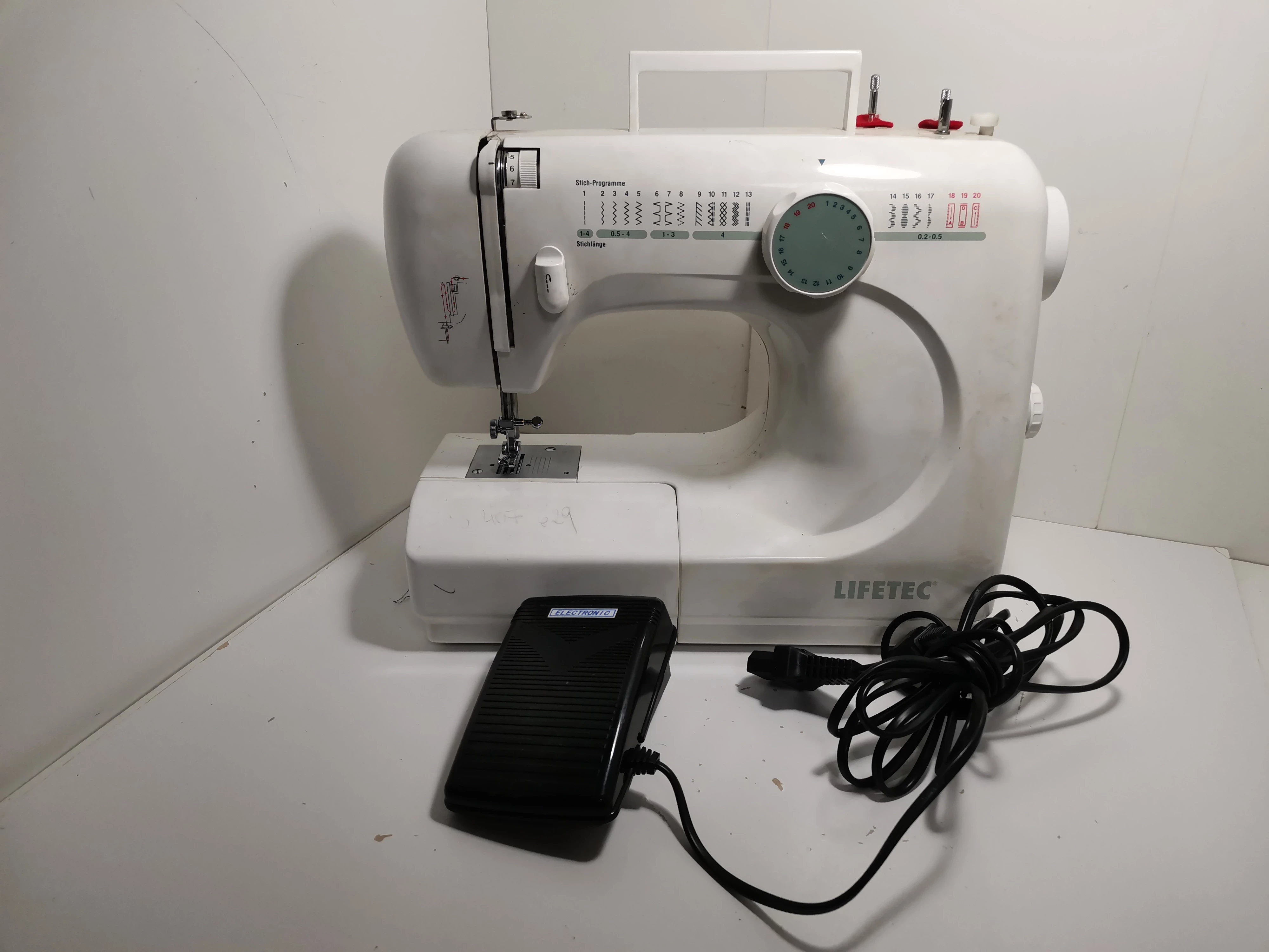 maszyna-do-szycia-lifetec-lt8709-szybka-25-krakow