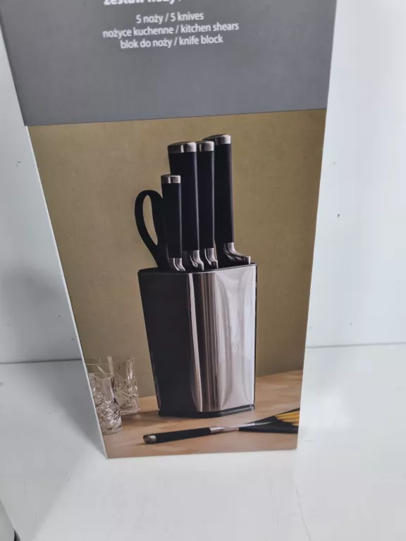 ZESTAW 5 NOŻY W BLOKU KITCHEN LINE HOME YOU IDEAŁ