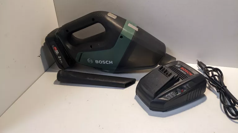 ODKURZACZ RĘCZNY BOSCH UNIVERSAL VAC 18