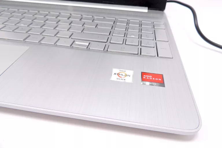 LAPTOP HP 15S-EQ1082NW 15,6" AMD ATHLON 8/256GB