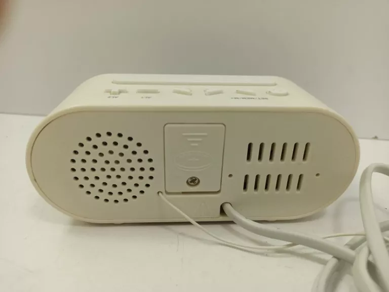RADIOBUDZIK SENCOR SRC 1100 B