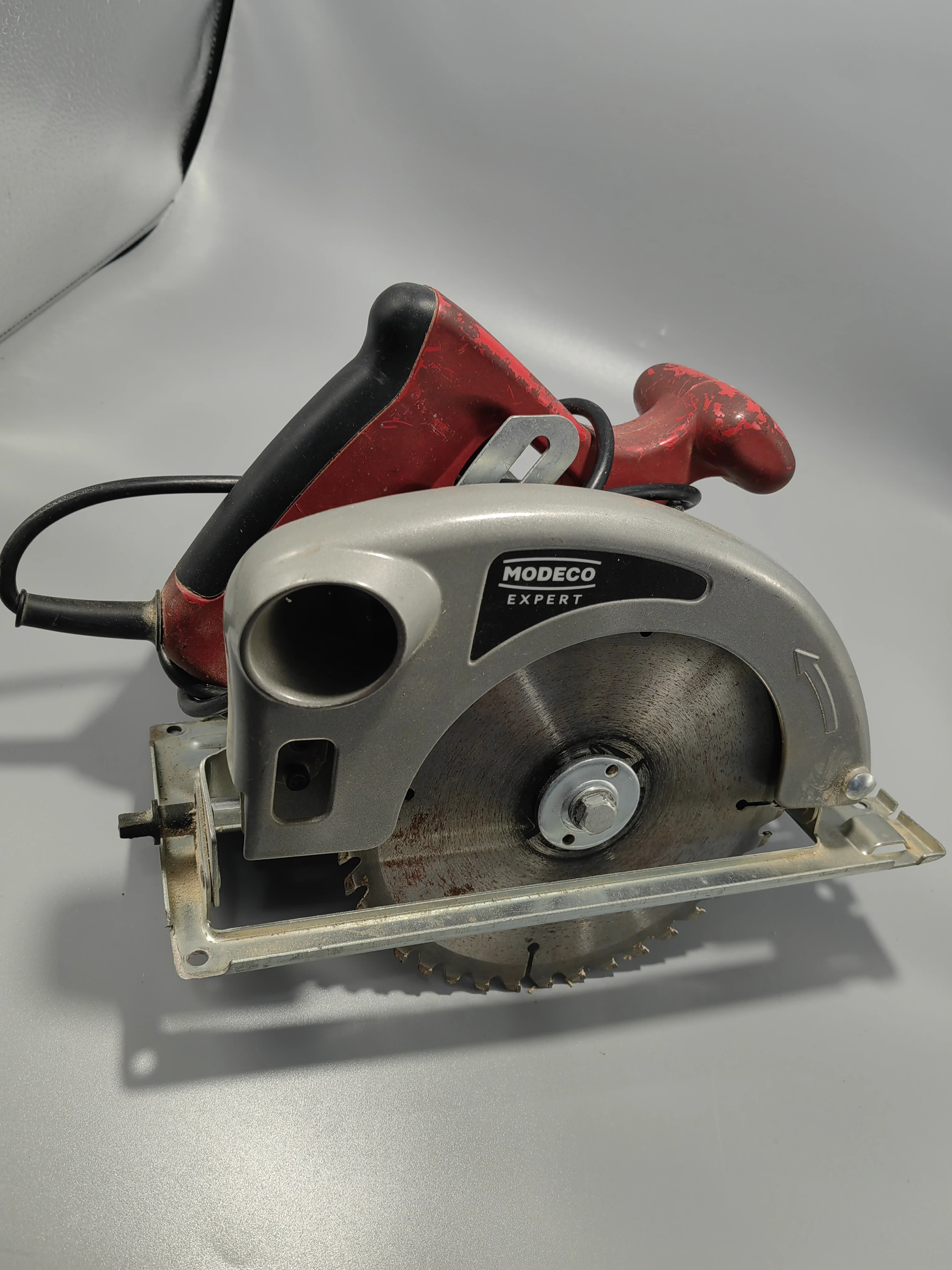 pilarka-tarczowa-modeco-mn-92-012-koscielna-27a-gryfino