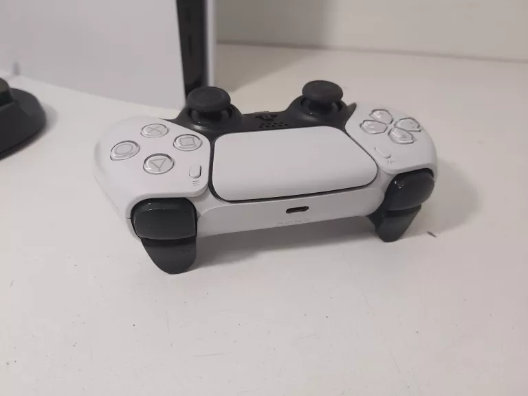 KONSOLA SONY PLAYSTATION 5 CFI-1016A