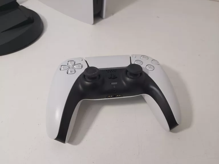 KONSOLA SONY PLAYSTATION 5 CFI-1016A