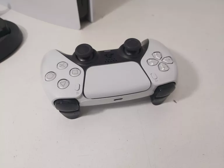 KONSOLA SONY PLAYSTATION 5 CFI-1016A