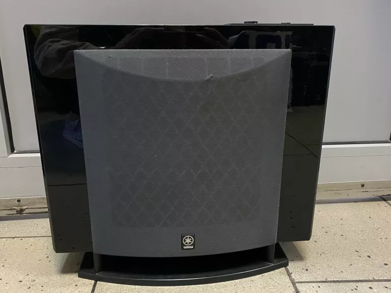 YAMAHA YST-FSW100 SUBWOOFER