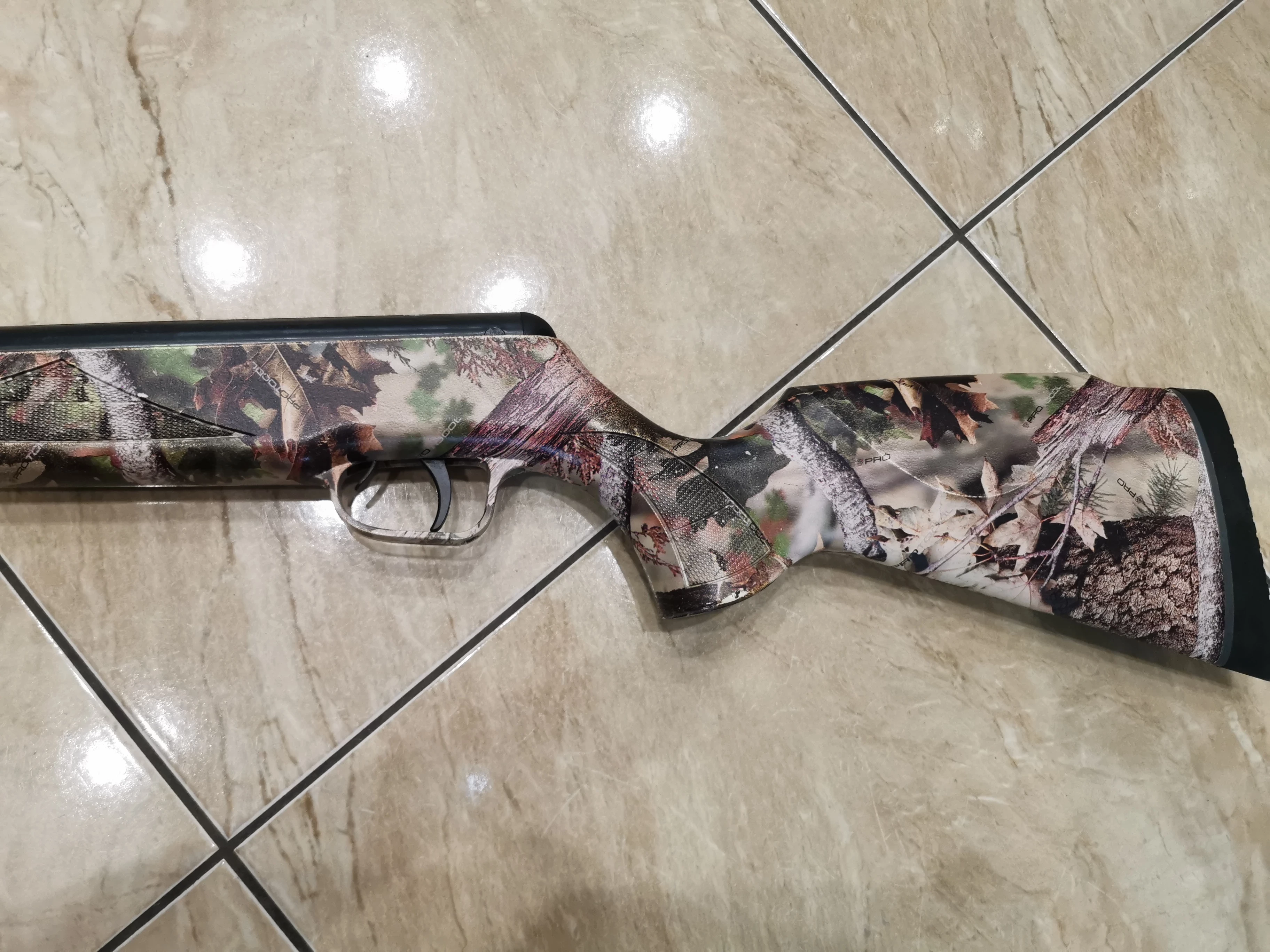 wiatrowka-artemis-sr1000s-55mm-sirotpudelko-rodzaj-wiatrowki-sprezynowe