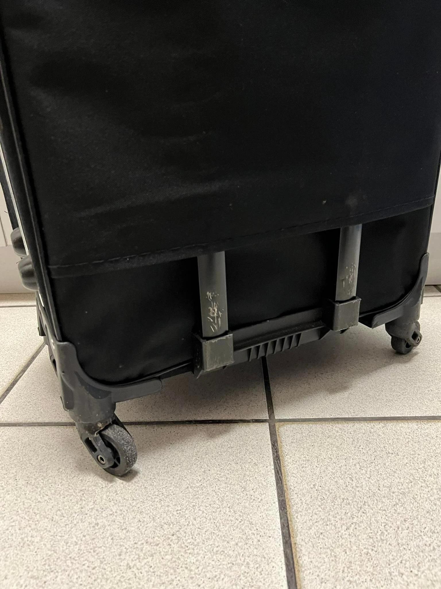 walizka-podrozna-qiaofei-stan-uzywany