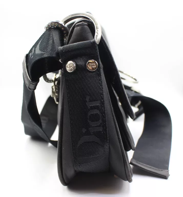 torebka-dior-czarna-kolor-czarny