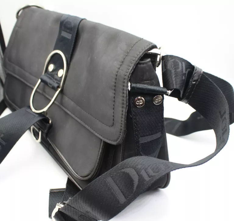 torebka-dior-czarna-kollataja-33-wroclaw