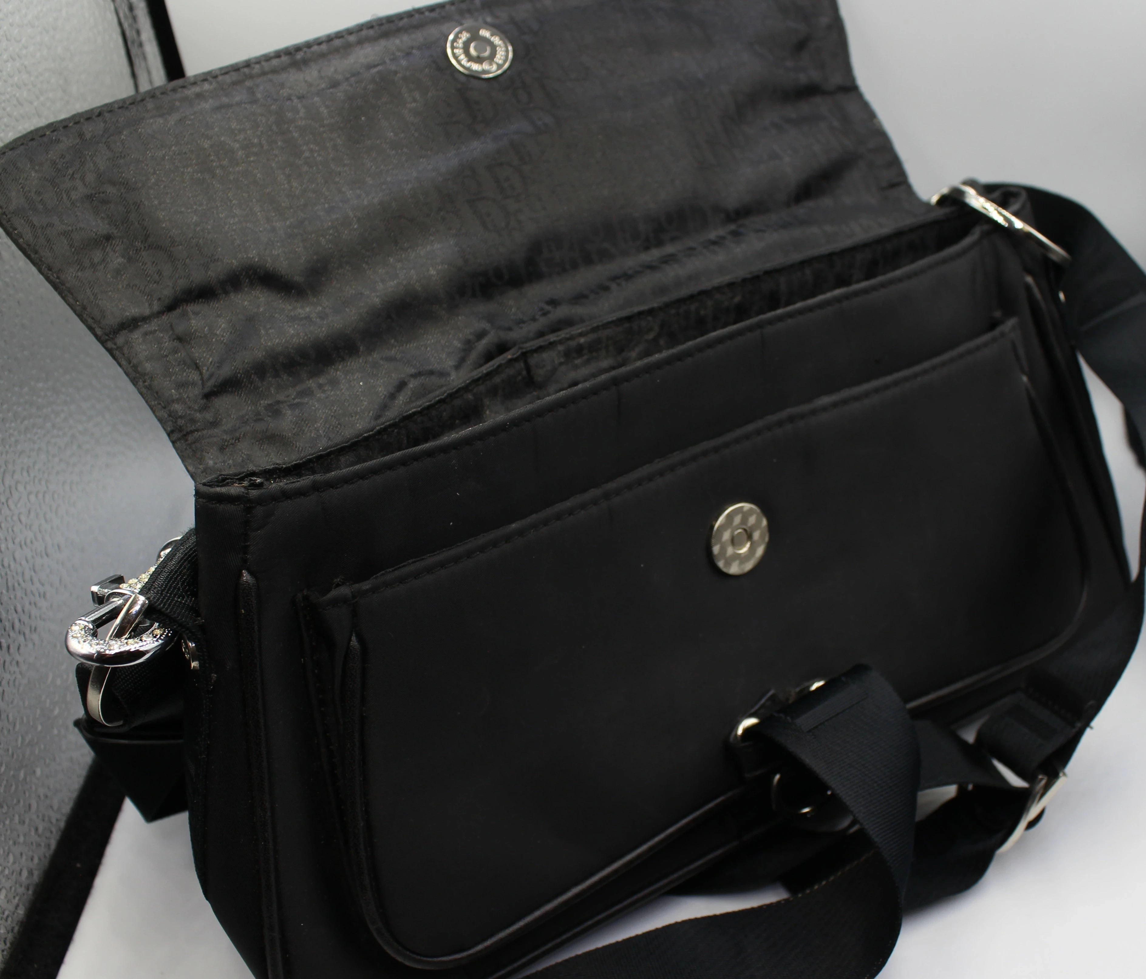 torebka-dior-czarna-stan-uzywany