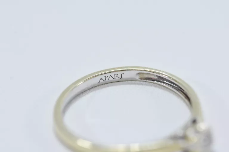 PIĘKNY DROBNY PIERŚCIONEK ZARĘCZYNOWY Z BRYLANTEM 1,61G ZŁOTO 14K 585