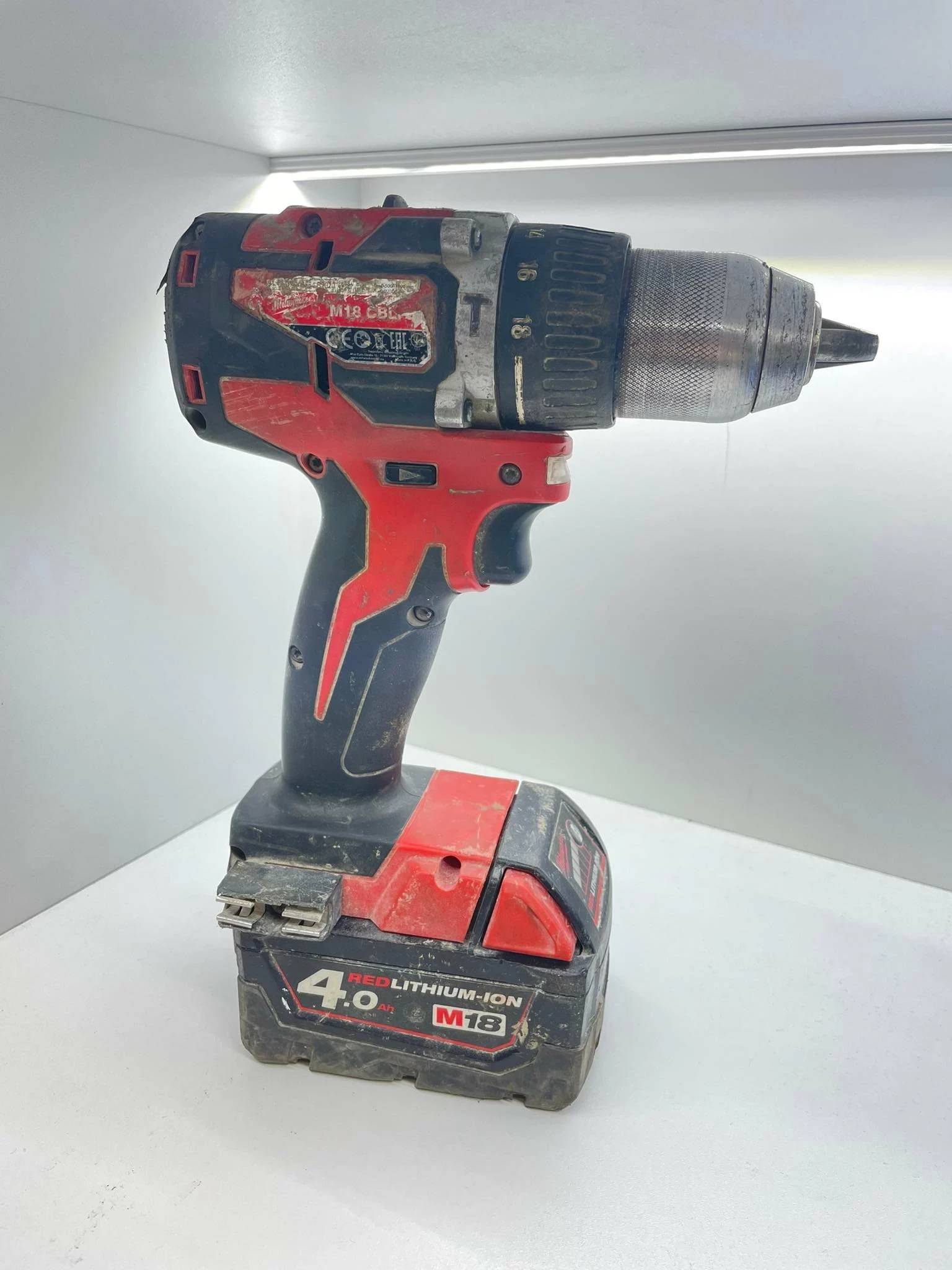 wkretarka-milwaukee-m18-stan-uzywany