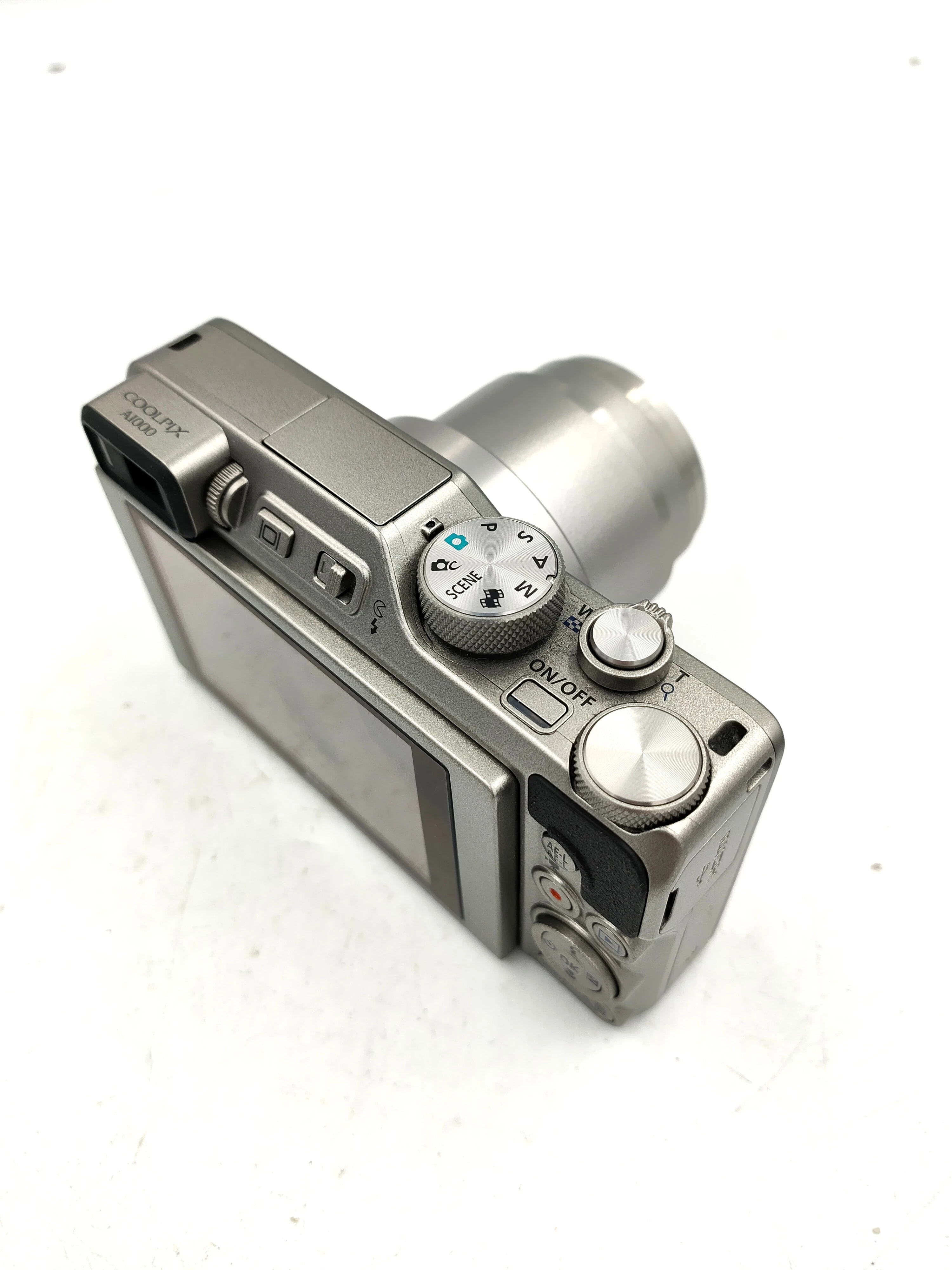 aparat-nikon-coolpix-a1000-stabilizacja-optyczna-obiektywu